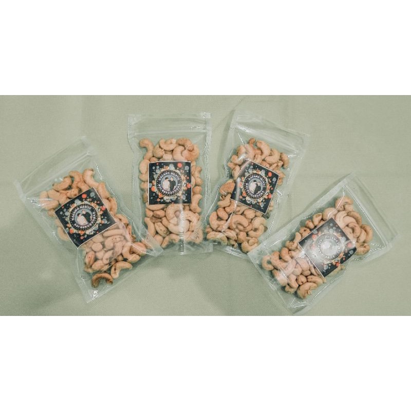 

Kacang Mente Goreng Matang 100gr