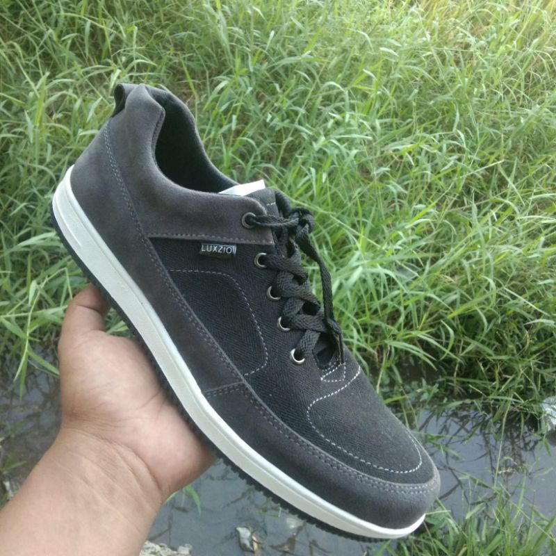 Sepatu Pria Sneakers Tali Kerja Kantoran Kasual Sekolah Sol Ful Karet