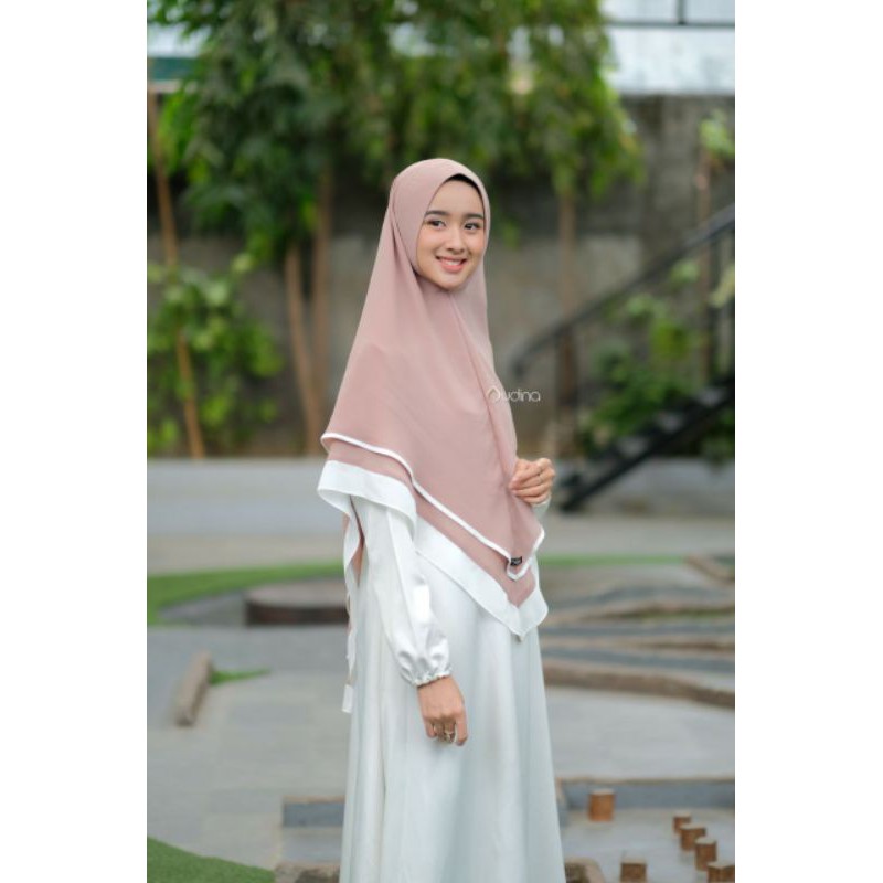 SHIRIN KHIMAR 2 LAYER DENGAN VARIASI LIST WARNA MANIS ORI BY AUDINA