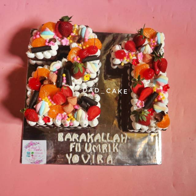 

Monogram cake kuetart