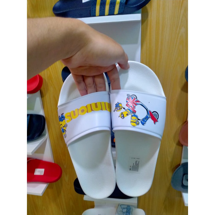 Best Seller Sandal Slop Pria Minion's Premium