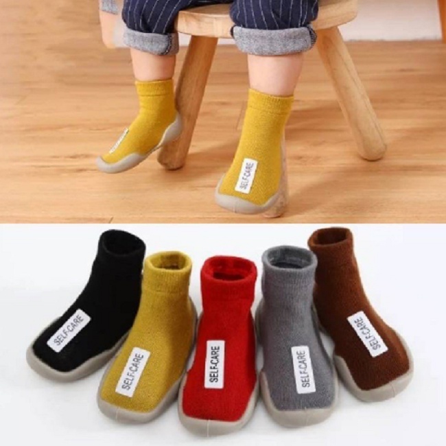 Sepatu Anak Prewalker Shoes Bayi Skidder Alas Karet Anti Slip