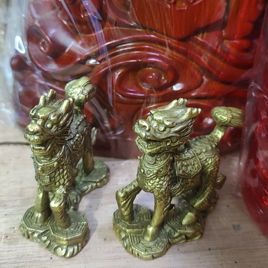 Patung pajangan kilin / qilin fengshui - kuningan - 3 inch