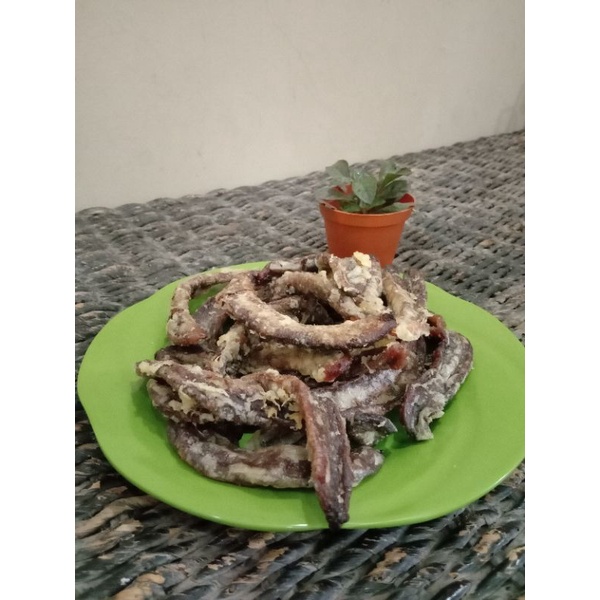 

sale pisang dan aneka kue kering