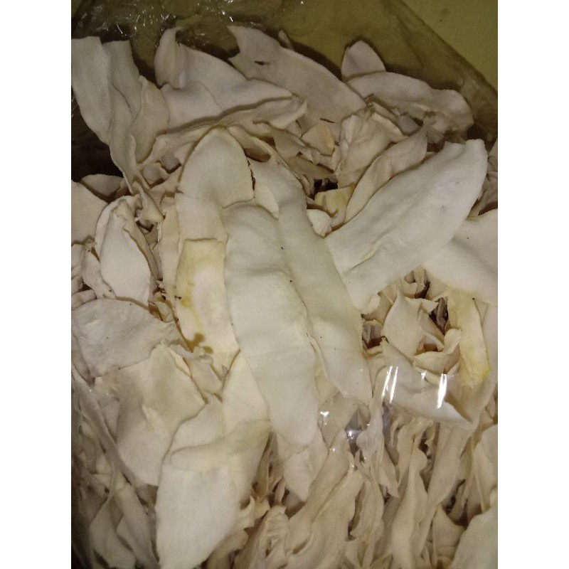 

1 KG (1.000gr) Keripik singkong gadung rasa bawang mentah tinggal goreng