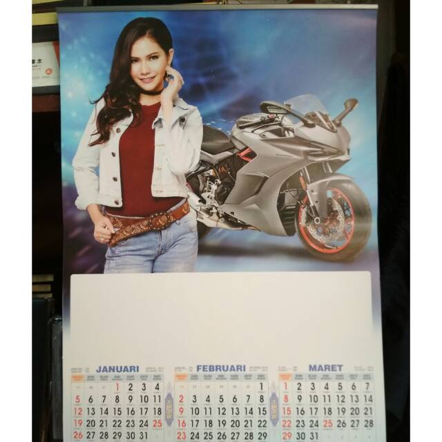 Kalender Triwulan motif Artis Motor Th 2020