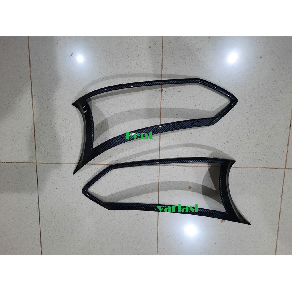 GARNISH LAMPU DEPAN GRAND NEW AVANZA 2015 CARBON