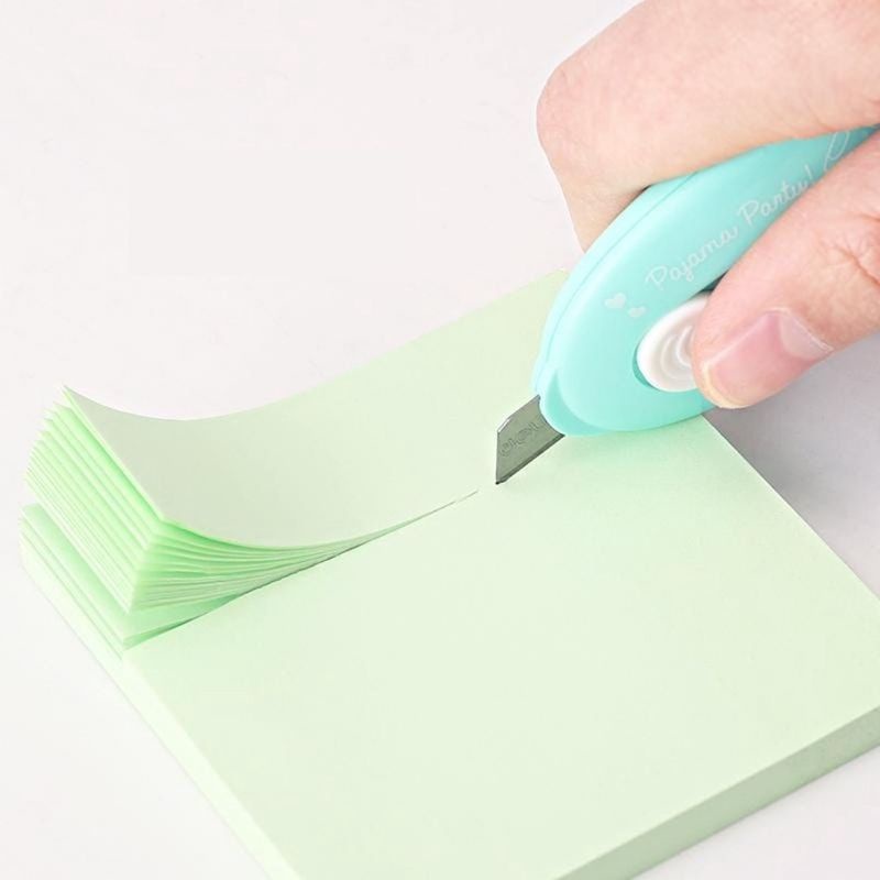 

Cutter Mini Portable Bentuk Oval Mini Cutter Polos Travel Kit Pemotong Kertas Paper Cutter Lucu-sjc