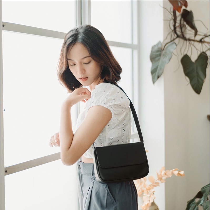 Onlo shoulder bag