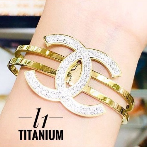 Titanium Perhiasan Gelang Wanita 303GL