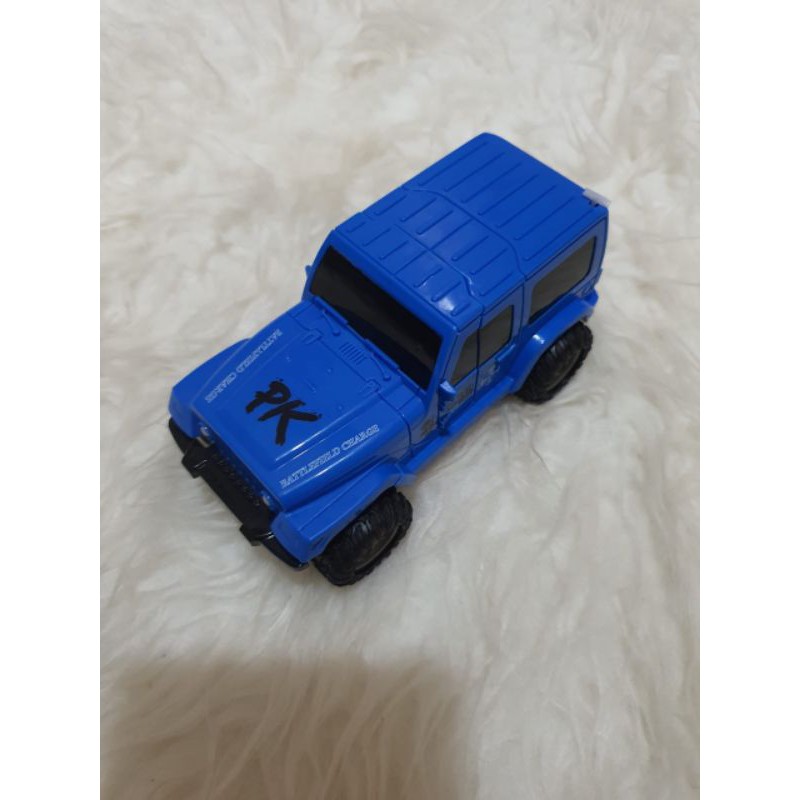 Laristerus79 COD MAINAN MOBIL ROBOT TANPA BATERAI aduh kuat robot car transformer t anak mobil robot