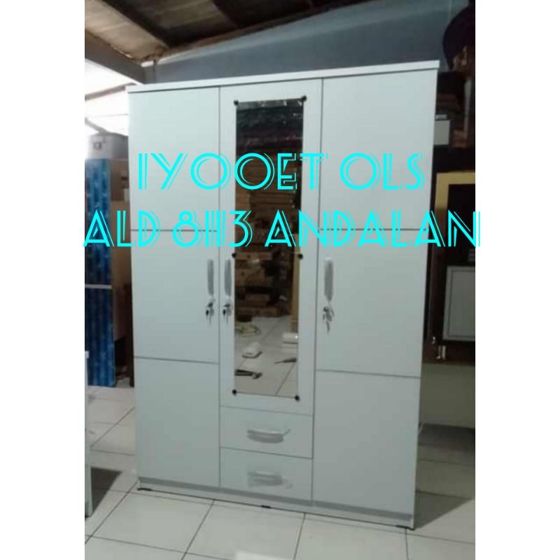 Lemari Pakaian 3 Pintu Partikel