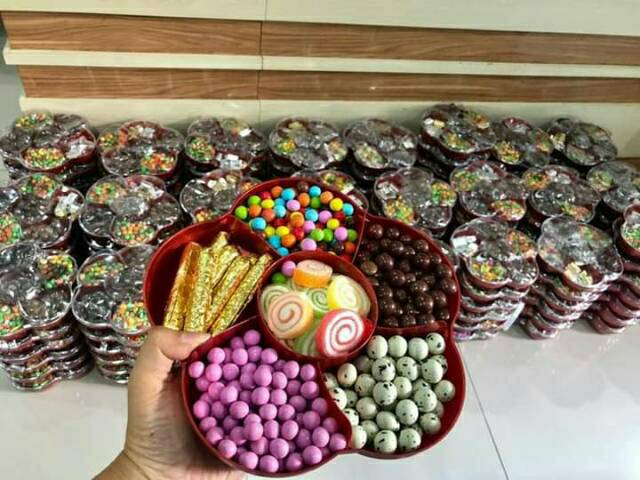 Coklat tray delfi coklat tray l'agie coklat kiloan coklat lebaran paket coklat delfi Tray Coklat