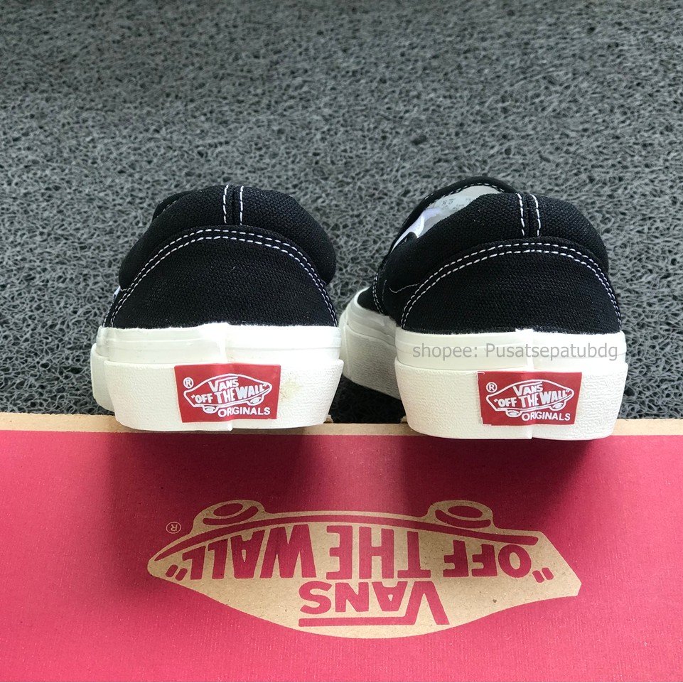 VANS SLIP ON OG BLACK WHITE DT