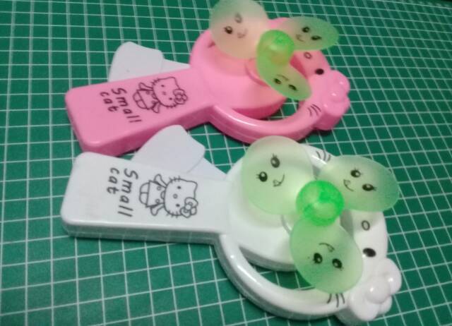 Kipas Mini / Mini Fan Portable Hello Kitty (Tanpa  Baterai)