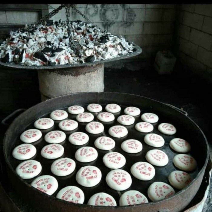 

KERING-KUE- KUE BULAN MOONCAKE LIM CU KAI (TONG JIU PIA) HALAL - CAIPIA -KUE-KERING.