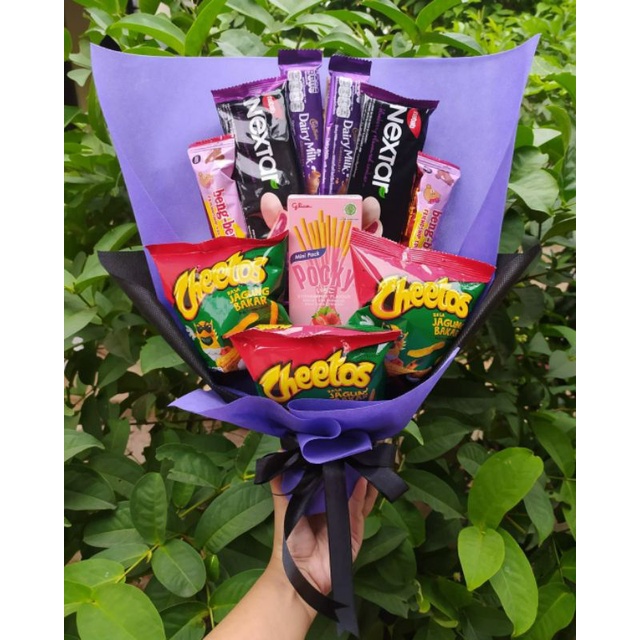 (S) Buket Coklat cantik /paket/bingkisan Snack Ulang Tahun/Ultah/ Wisuda/Kado/Hadiah