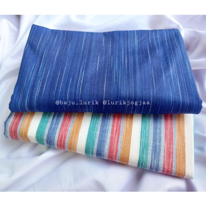 kain lurik hujan gerimis