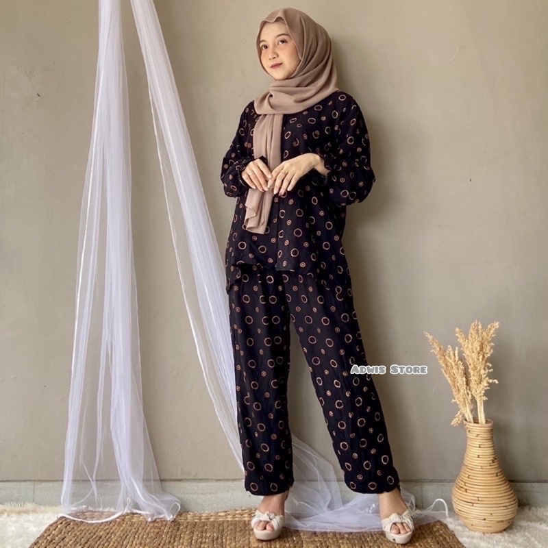 (COD) One Set Rayon Polka Ring | Piyama Rayon | Pajamas Katun Rayon | Setelan Rayon Wanita | Baju Tidur Wanita Dewasa | Lengan Panjang Pendek Jumbo | Motif Trendy | Best Seller-Hitam