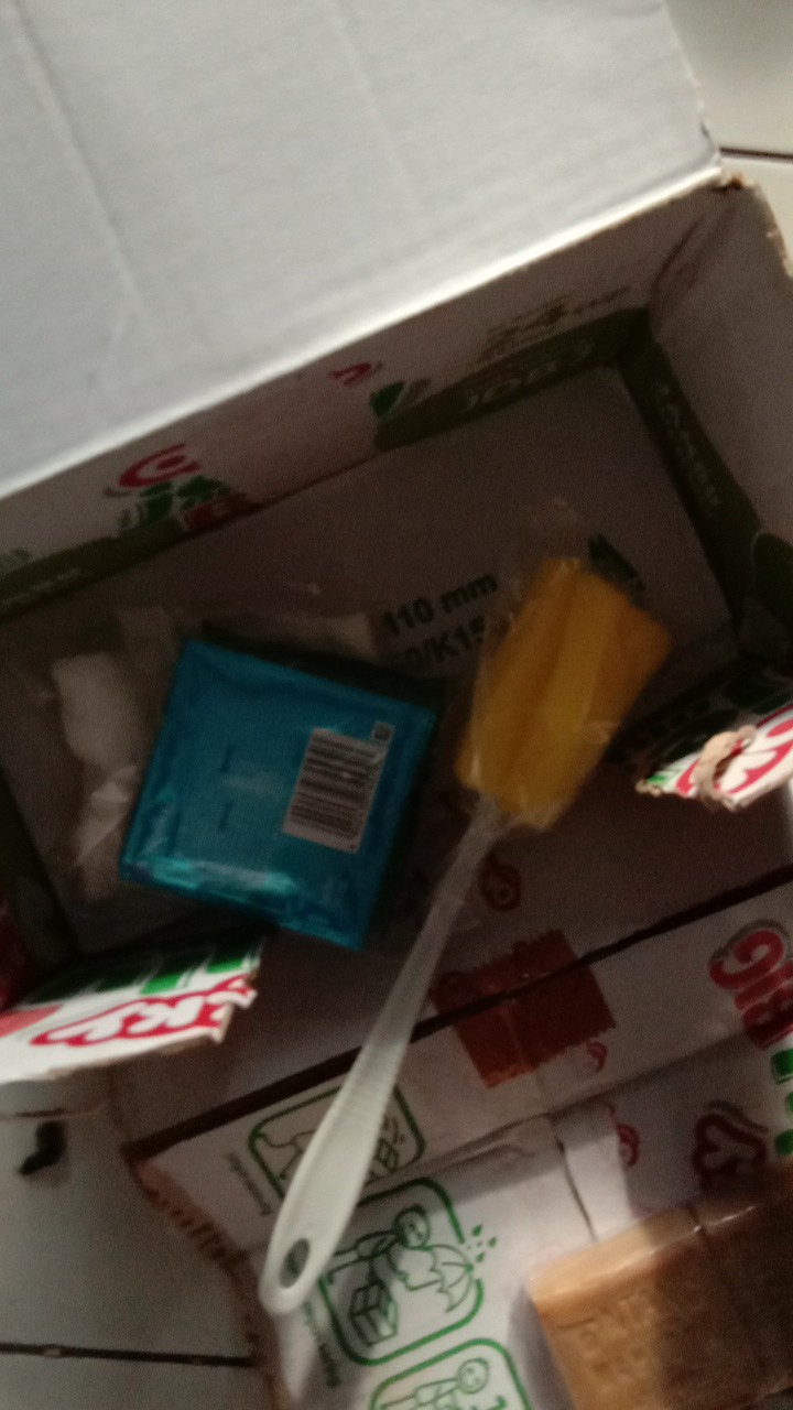 Sabun Cuci Coklat Ajaib Penghilang Noda Bandel / Sabun Cuci Bintang Mahkota ( 1 Batang)