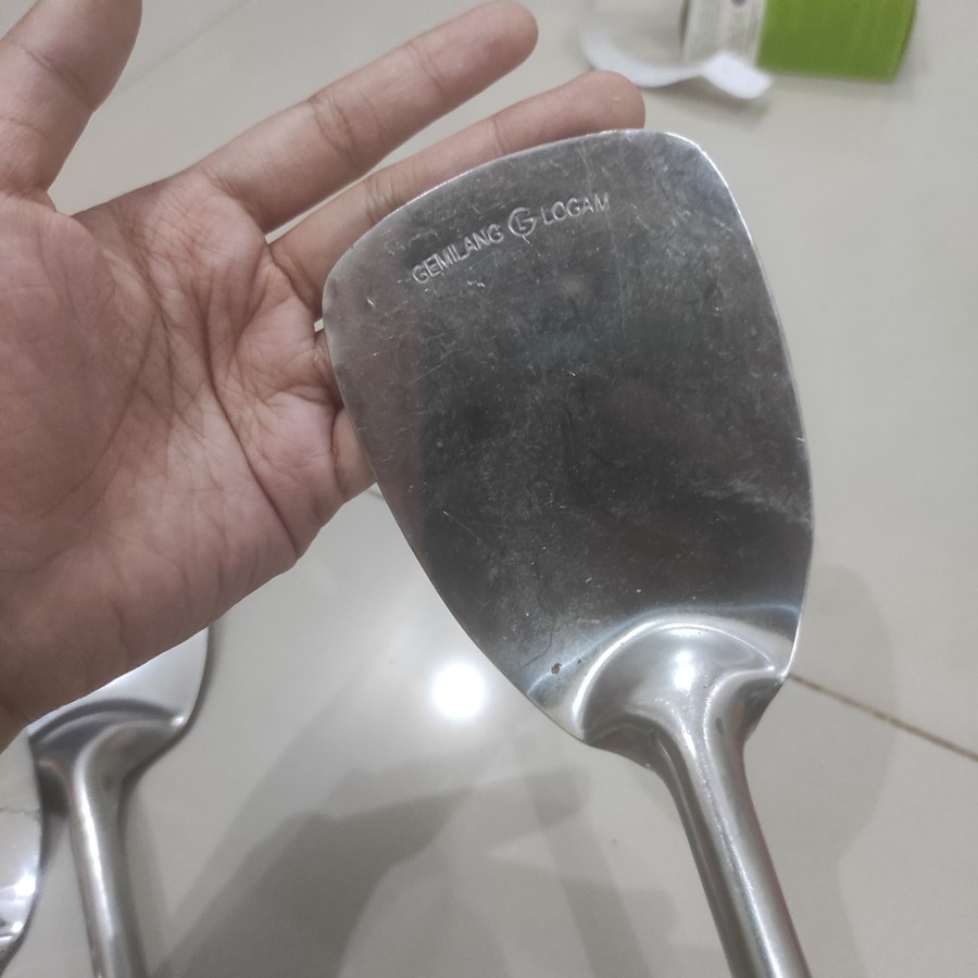 Sendok Goreng Sutil Sodet Spatula Stainless gagang kayu dramashop