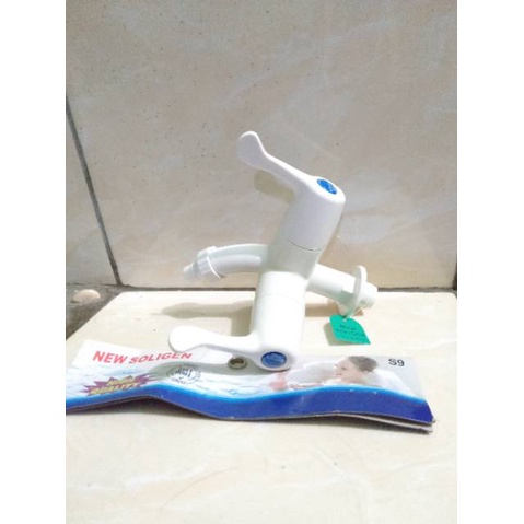 Kran cabang pvc soligen keran shower plastik