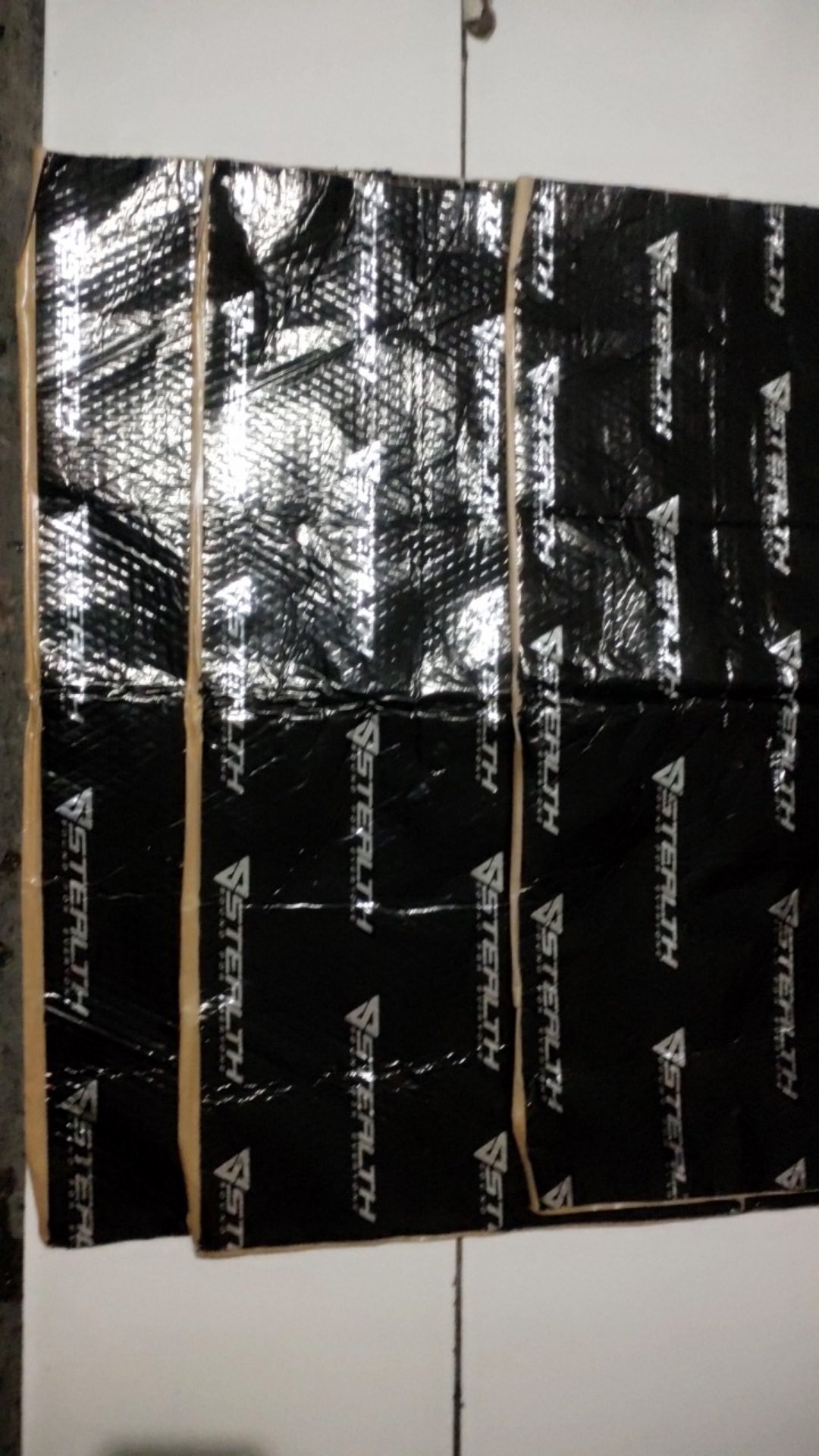 Peredam Stealth Rubber Butyl Aluminium Foil 50 Cm X 75 Cm Tebal 1.8 Mm Original Meredam Bunyi Panas