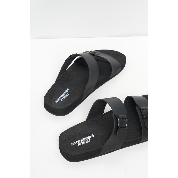 Berrybenka Street - Sandals Pria Dion Black