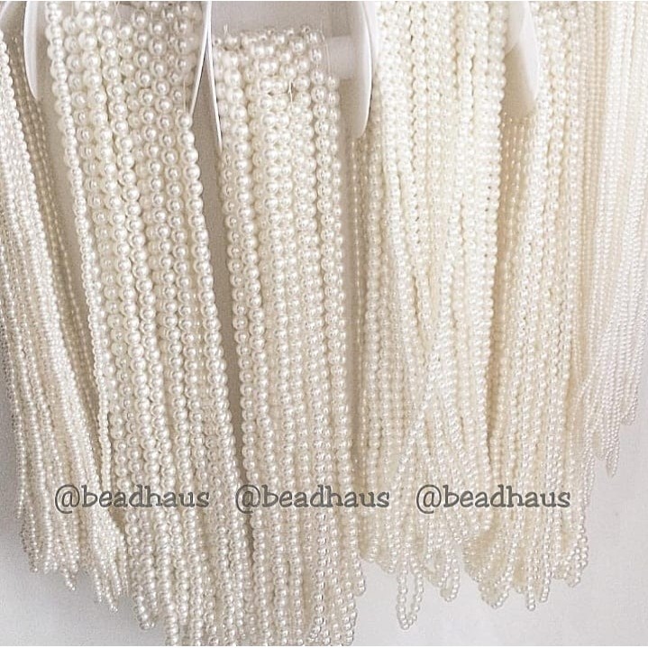 Payet Mutiara Sintetis Jahit Warna Ivory dan White