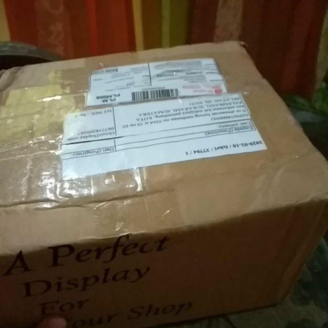 Tempat Perhiasan Kalung Cincin Gelang Bludru Merah Pajangan Toko Aksesoris Serbaguna Harga Promo