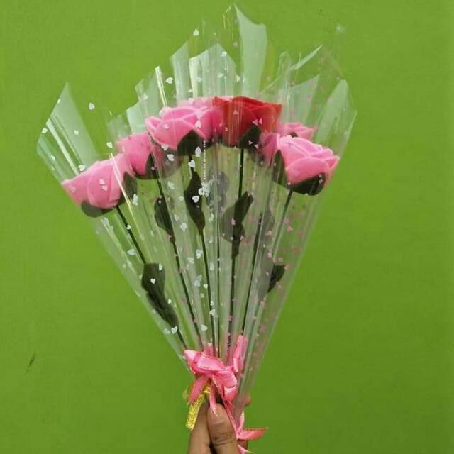 Bucket bunga flanel 1 tangkai