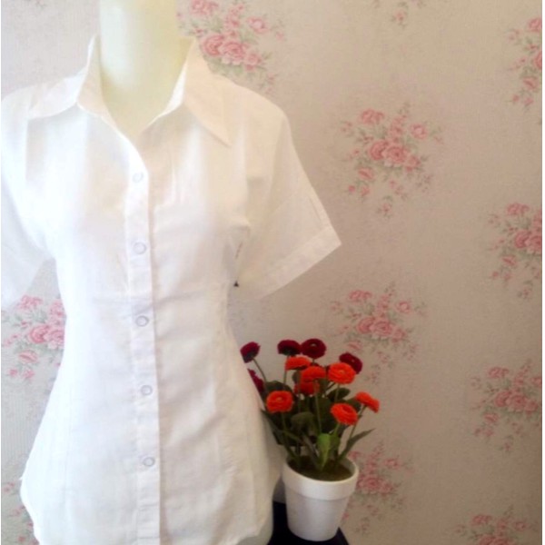 Kemeja Blus Wanita Putih Polos Zara Lembut Pendek