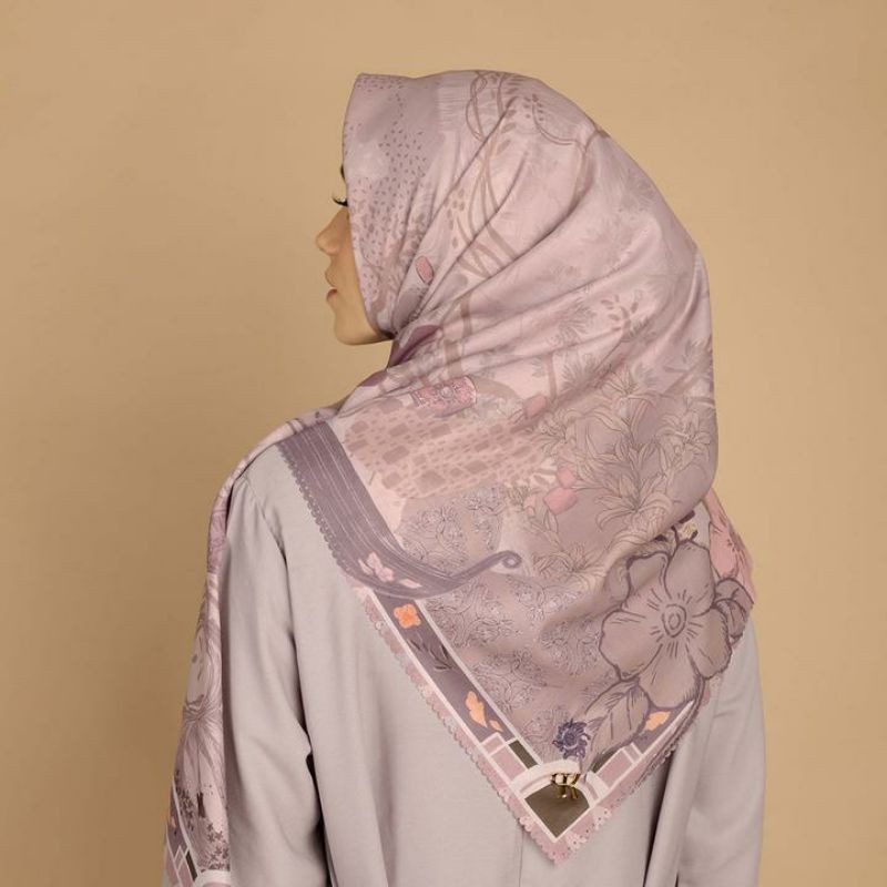 Reject Tangled Scarf by Puru Kambera