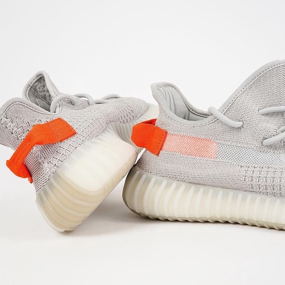 Adidas Yeezy 350 V2 Tail Light