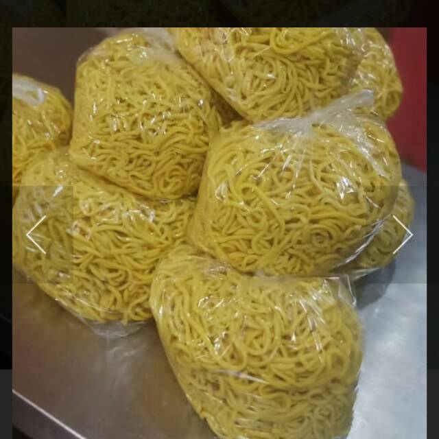 

Mie kuning basah per 500 gr dan 1 kg