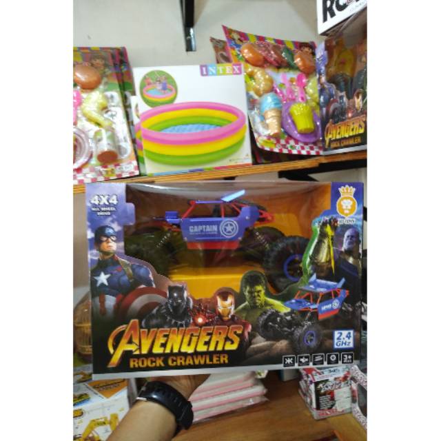 Mobil remot offroad avengers