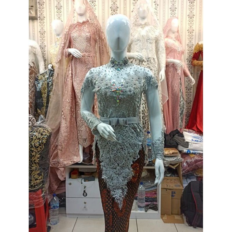 KEBAYA BUNGA 3D-ATASAN KEBAYA MODERN