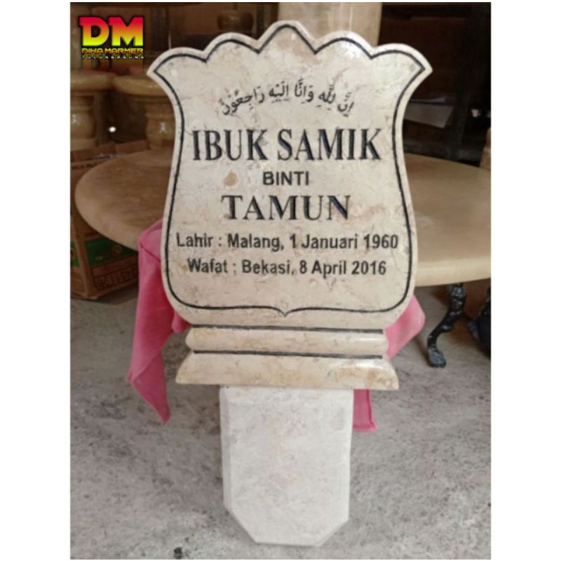 Maesan Nisan Marmer Putih Ukir