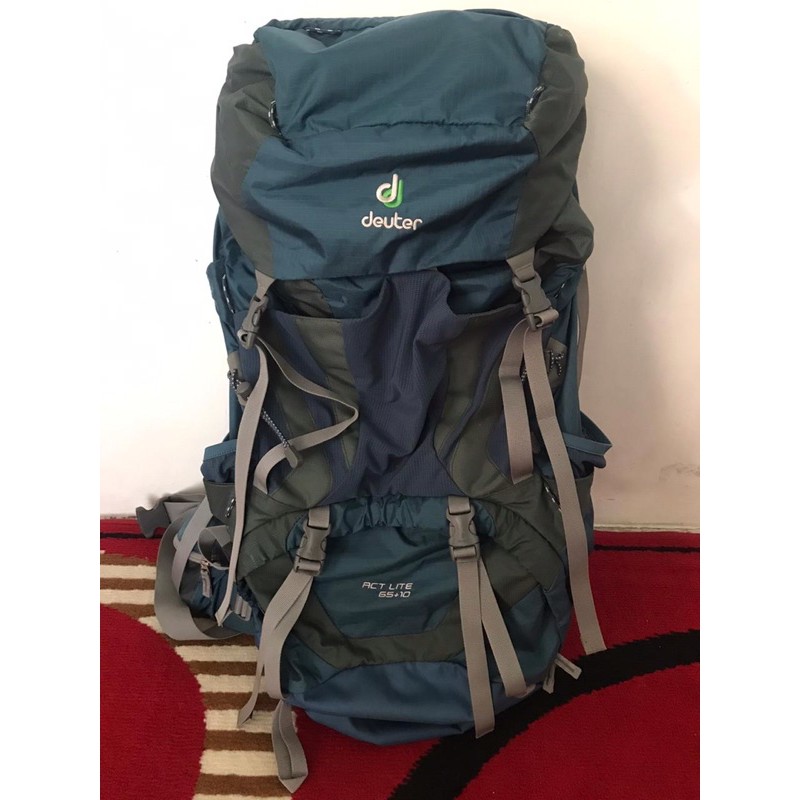 cerrier deuter act lite 65+10 L