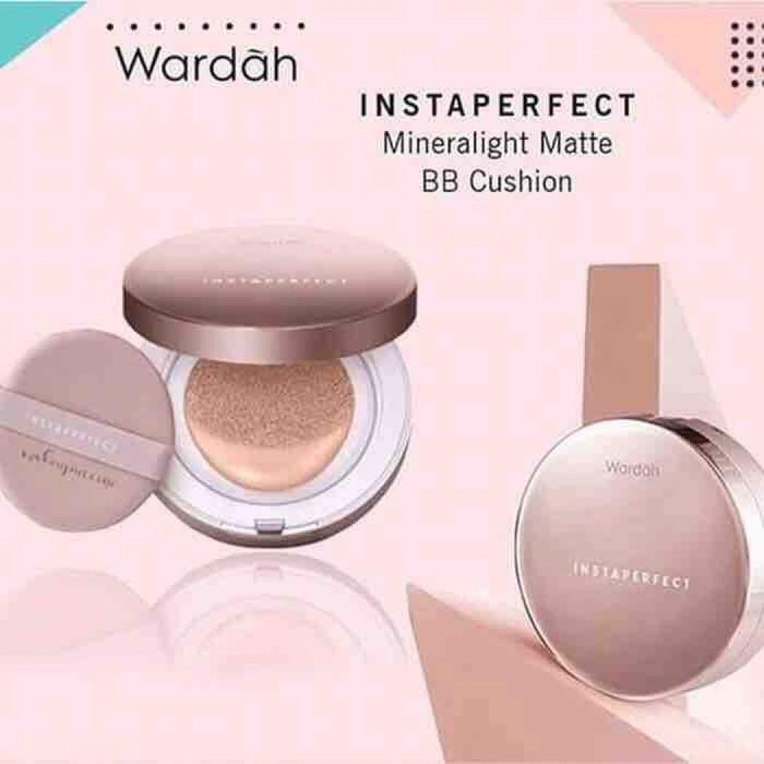 Bedak BB cushion wardah meneralight matte instaperfect promo