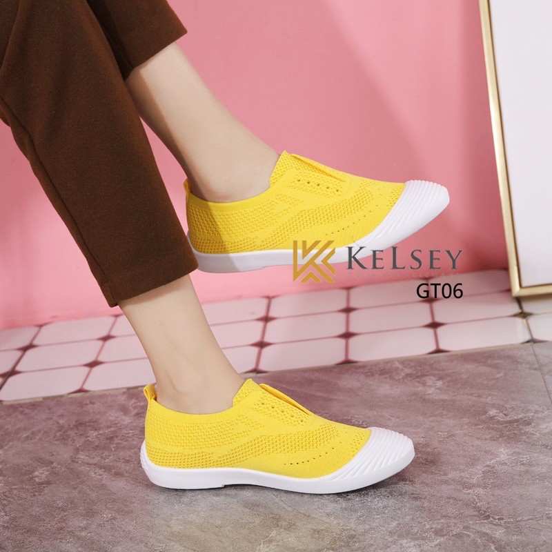 (GRATIS ALAS KAKI) Sepatu Slip On Wanita KELSEY GT06