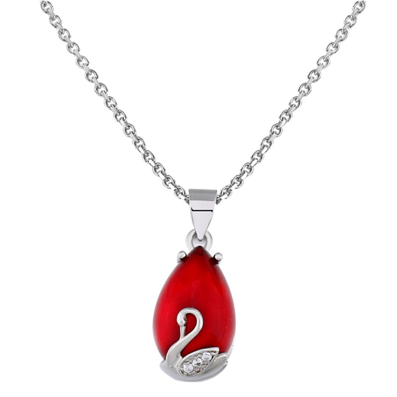 [Ready Stock]Fashion Plated S925 Silver Inlaid Red Agate Beryl Pendant Necklace