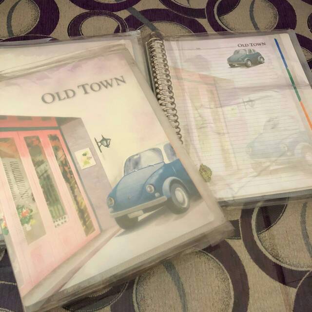 

Binder ukuran besar
