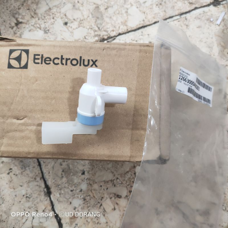 Kran Dispenser Electrolux galon bawah