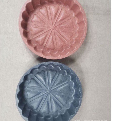 LOYANG TULBAN 24CM / LOYANG BULAT KUE LOVE