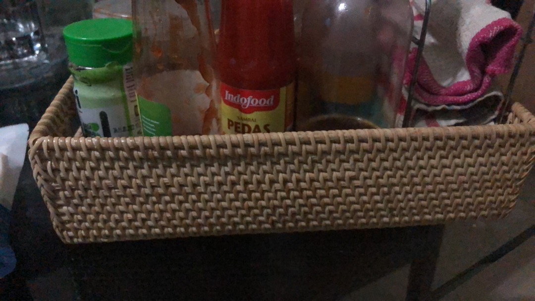 Kotak Serbaguna / Keranjang Rotan / Kotak Rak Skincare / Rak Kotak Kosmetik / Rak Organizer