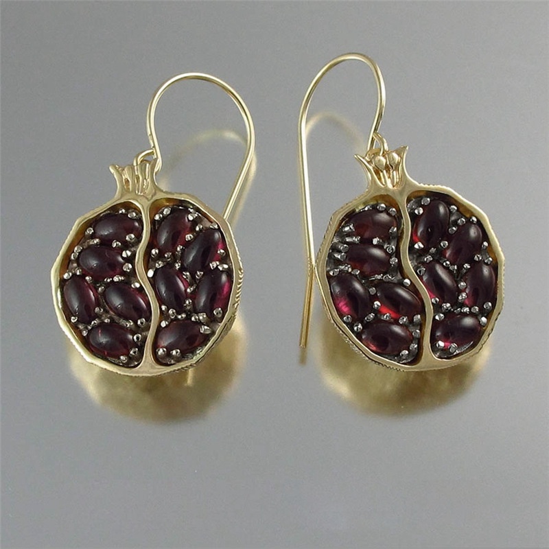 Anting Liontin Buah Delima Warna Silver Untuk Wanita