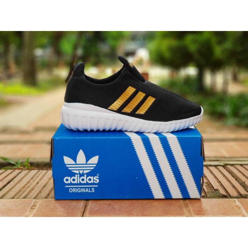 promo sepatu kids anak adidas slip on size 30-35