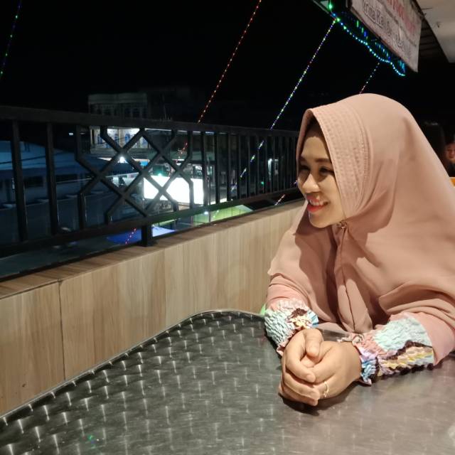 risnawati_nina