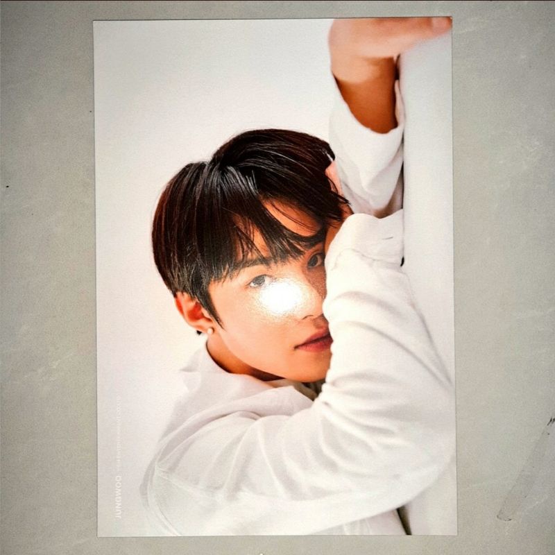 JUNGWOO SEASON GREETINGS SG 2021 21